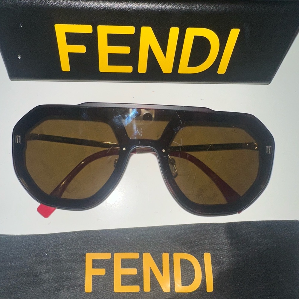 Fendi Black Luxury Sunglasses